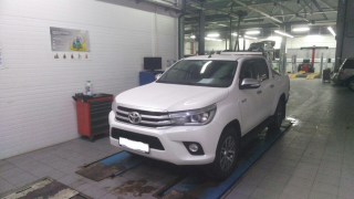 Toyota Hilux 2.8