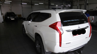 Mitsubishi Pajero sport