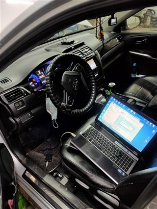 Toyota Camry XV55