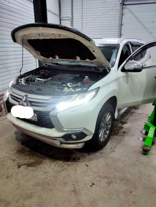 Mitsubishi Pajero Sport 2.4
