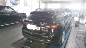 Infiniti FX30D